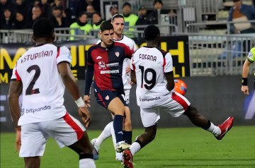 意甲19轮:AC米兰敢让魔笛轮休?卡利亚里或迎来温馨卡位战